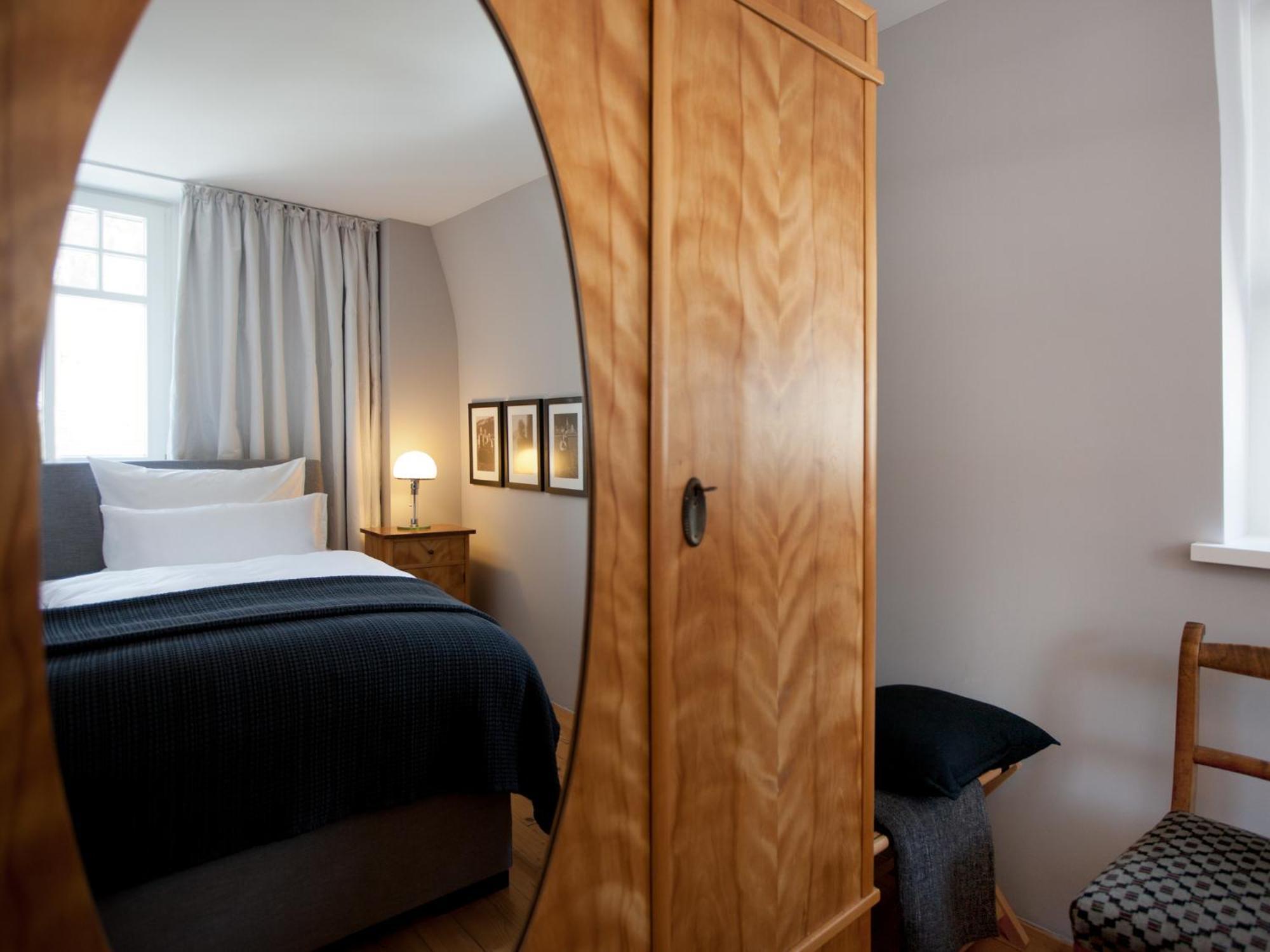 Boutique Apartments Бецау Номер фото